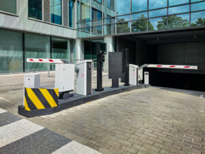 gate barrier